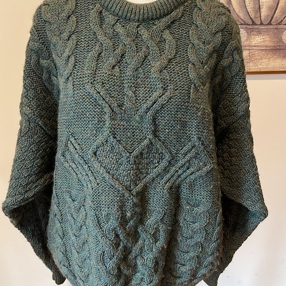 VTG Aran Crafts Ireland Wool Chunky Cable Knit Fisherman Sweater Medium Unisex - Picture 14 of 15